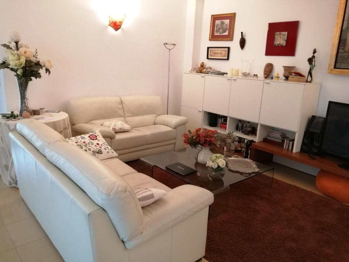 Вилла Casa Lauretta - Terrazza - Garage Wifi E Bici Gratuite Лечче Экстерьер фото