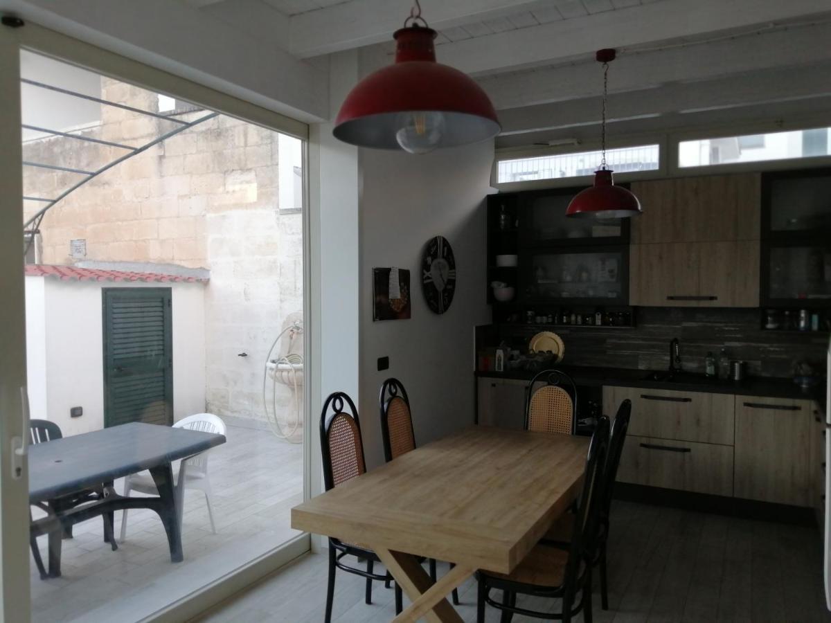 Вилла Casa Lauretta - Terrazza - Garage Wifi E Bici Gratuite Лечче Экстерьер фото