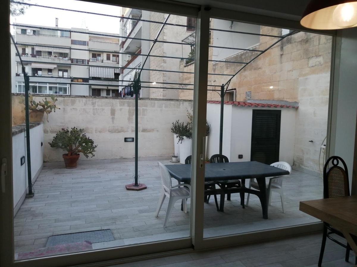 Вилла Casa Lauretta - Terrazza - Garage Wifi E Bici Gratuite Лечче Экстерьер фото