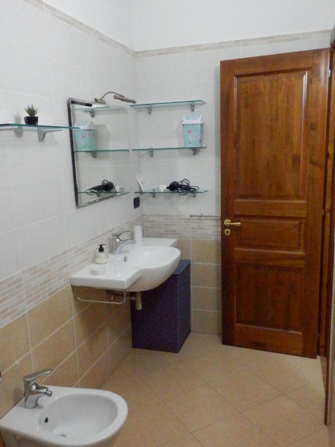 Вилла Casa Lauretta - Terrazza - Garage Wifi E Bici Gratuite Лечче Экстерьер фото