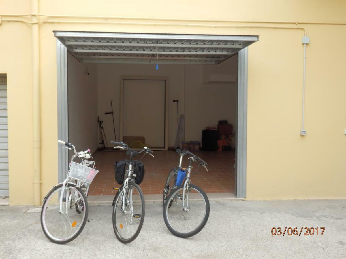Вилла Casa Lauretta - Terrazza - Garage Wifi E Bici Gratuite Лечче Экстерьер фото